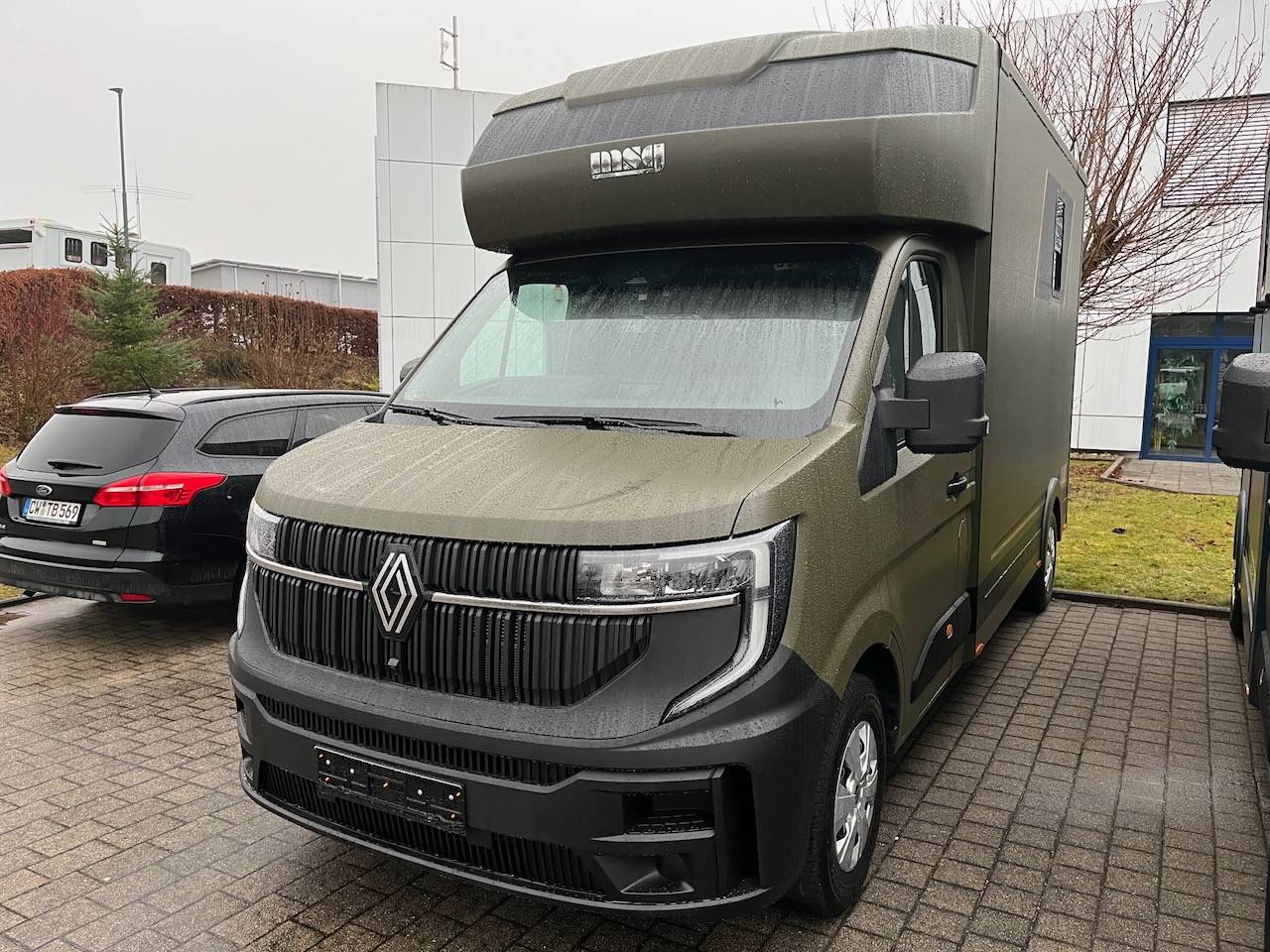 Furgoneta para caballos Renault RENAULT 0 Nuevo