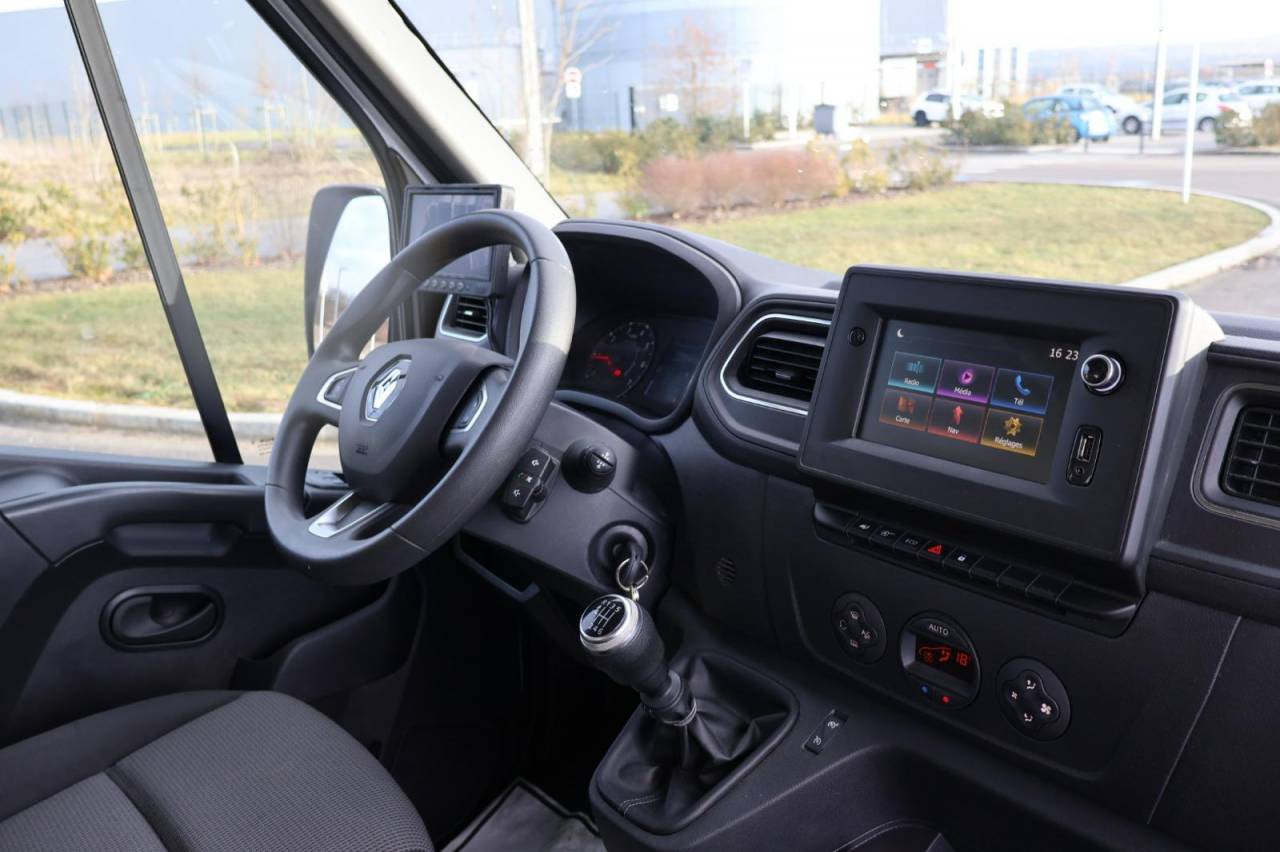 Furgoneta para caballos Cavalcar MASTER CAVALCAR 2022 De segunda mano