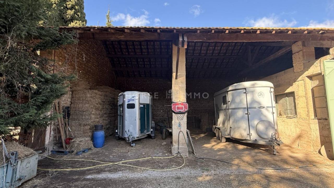 Propiedad ecuestre En venta Bocas del R&oacute;dano