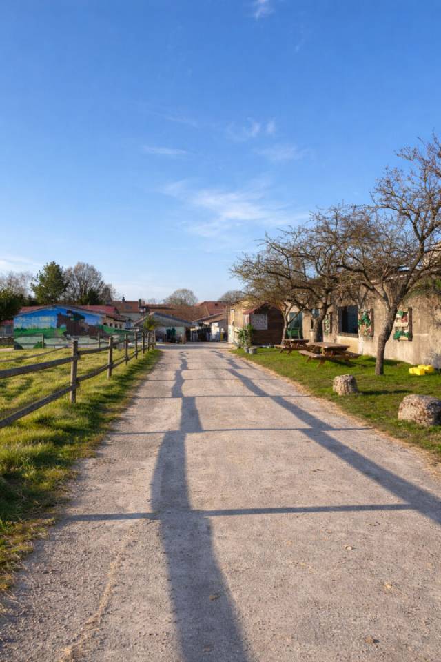 Cuadra de propietarios En venta Meurthe y Mosela