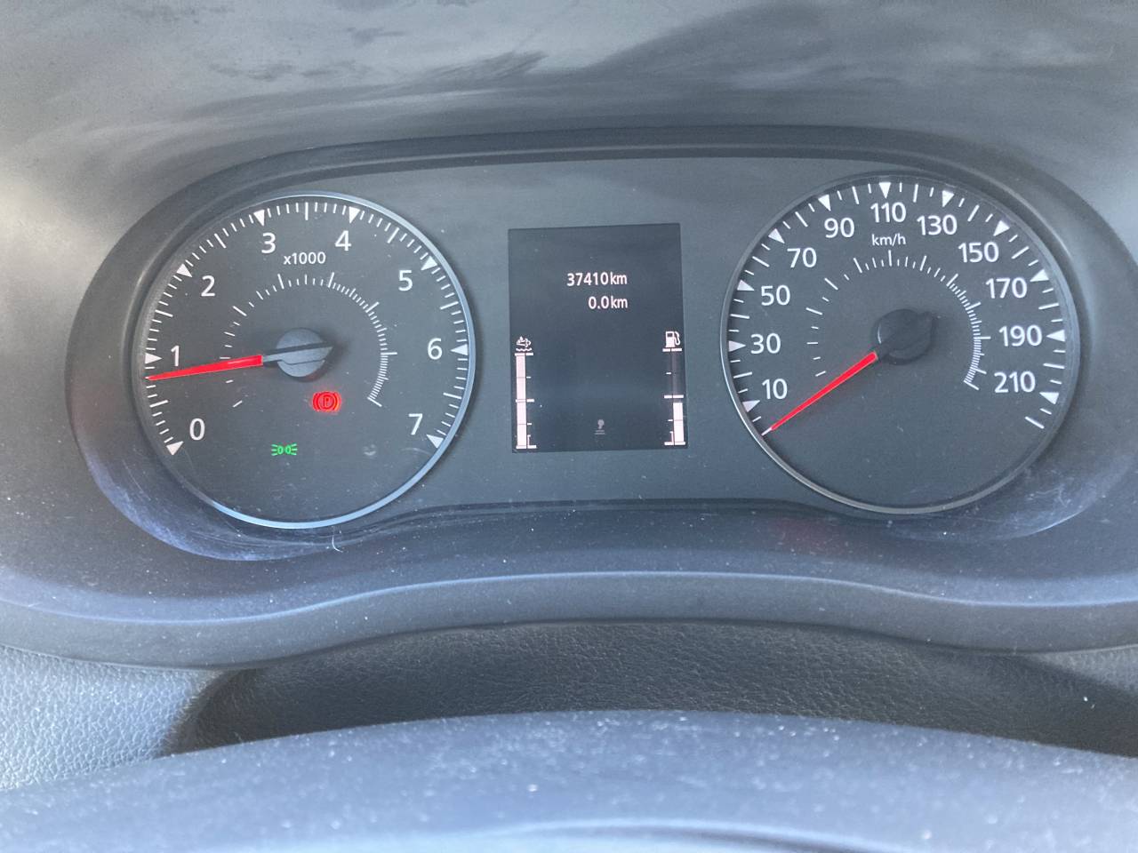 Furgoneta para caballos Ameline Master 3  2021 De segunda mano