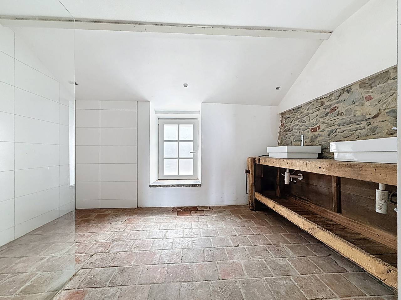 Granja ecuestre En venta Brabant-Val&oacute;n