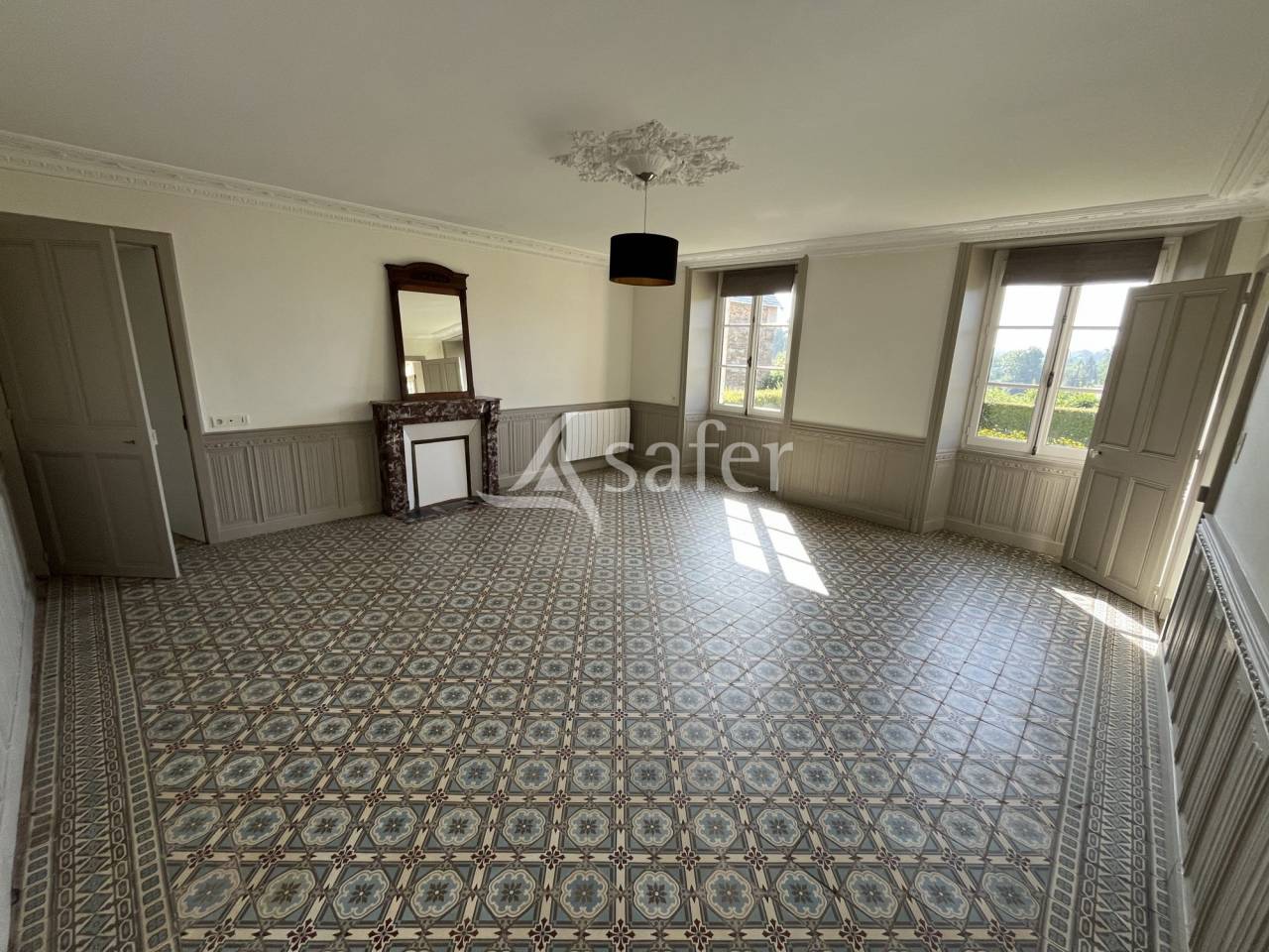 Explotaci&oacute;n agr&iacute;cola En venta Calvados