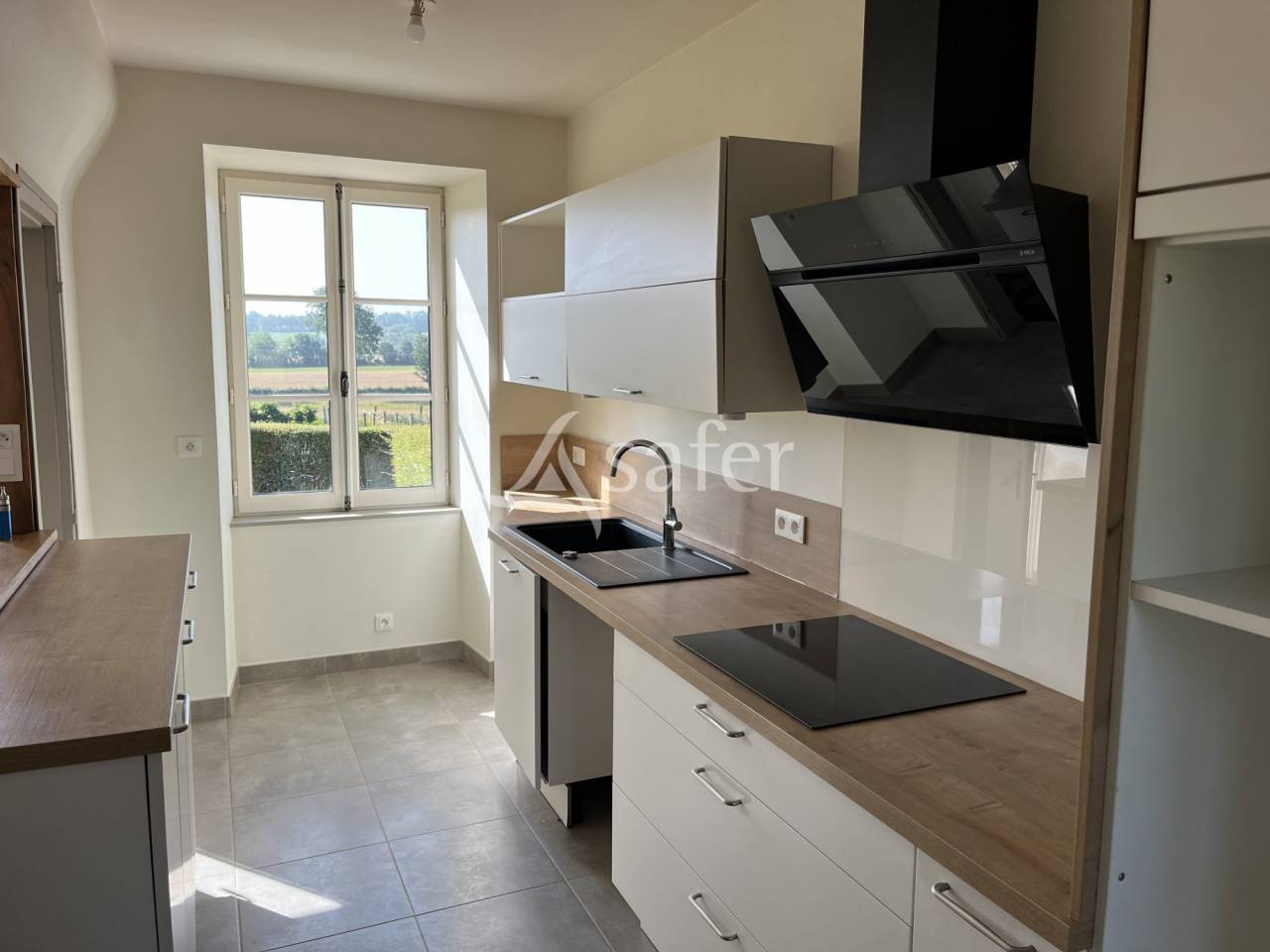 Explotaci&oacute;n agr&iacute;cola En venta Calvados