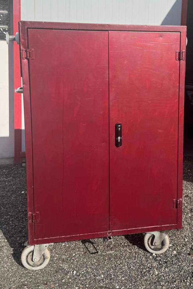 Cami&oacute;n para caballos Volvo Paillard 2017 De segunda mano