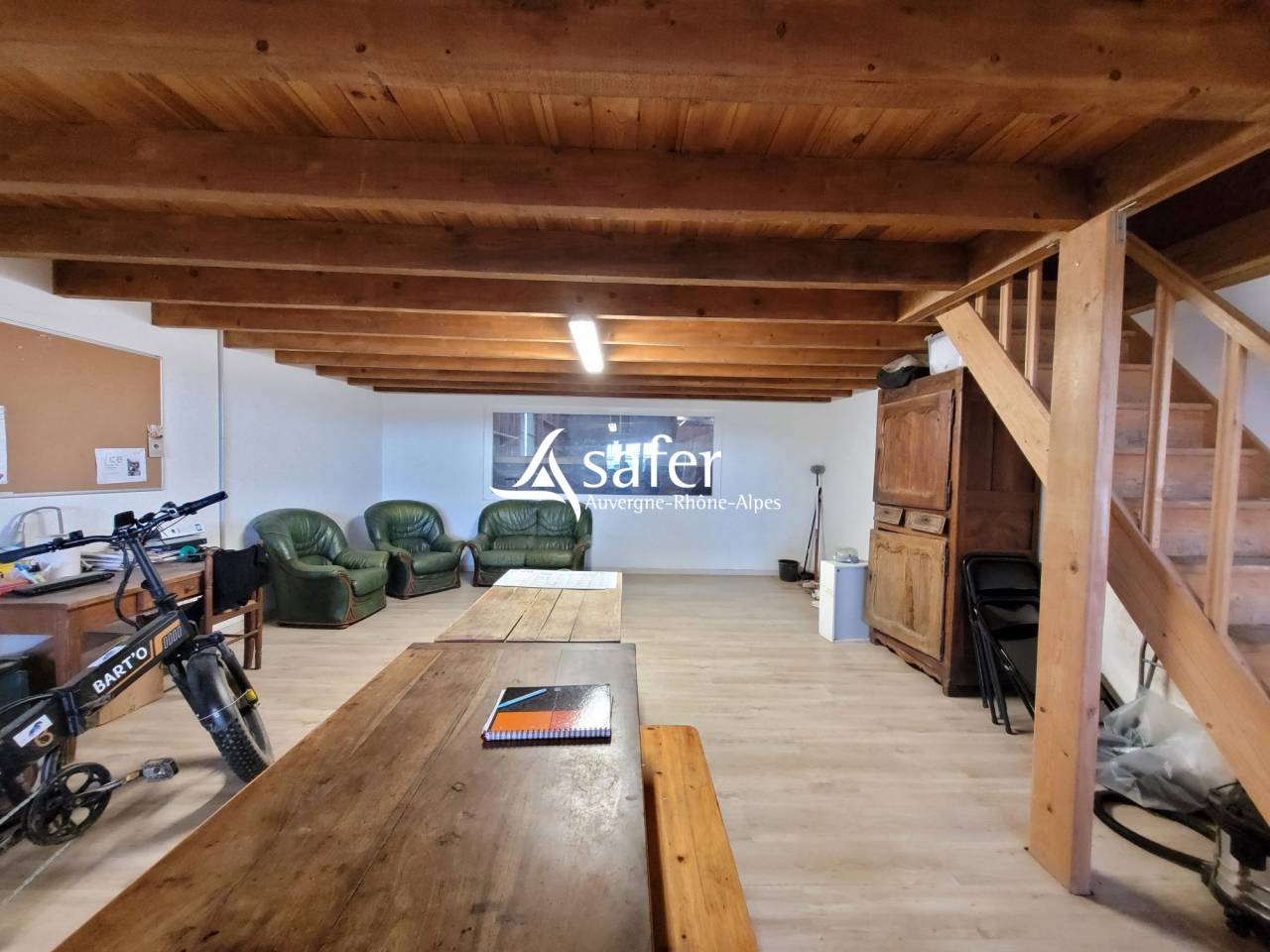 Propiedad ecuestre En venta Dr&ocirc;me