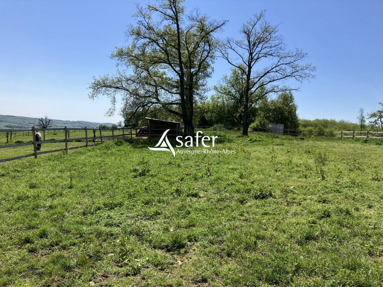 Propiedad ecuestre En venta Dr&ocirc;me