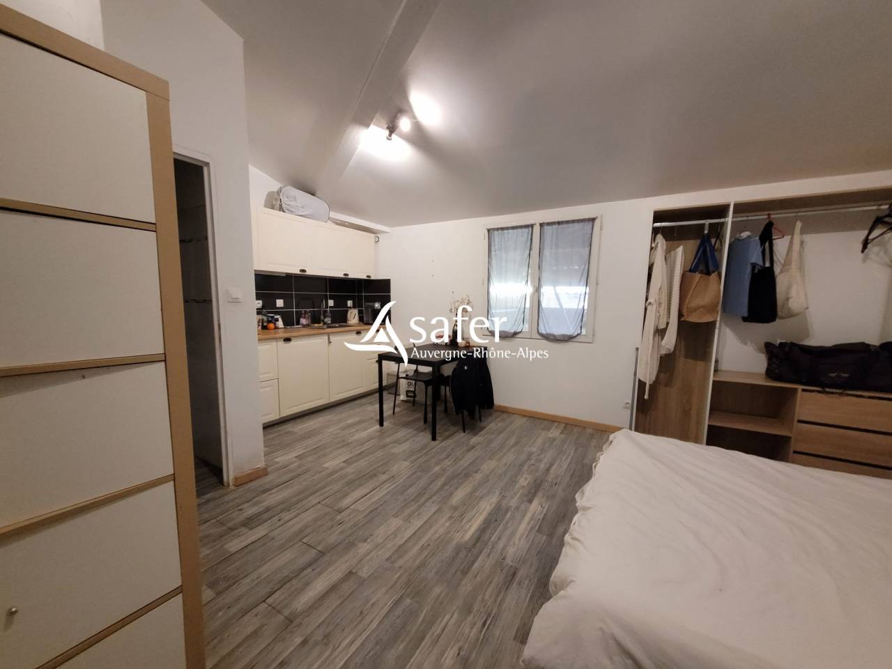 Propiedad ecuestre En venta Dr&ocirc;me