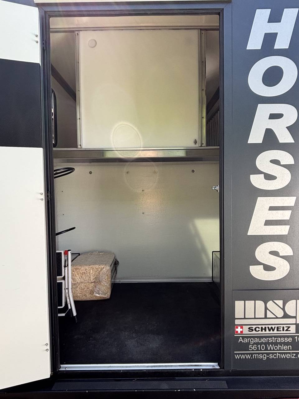 Furgoneta para caballos Peugeot MSG Peugeot Boxer 2020 De segunda mano