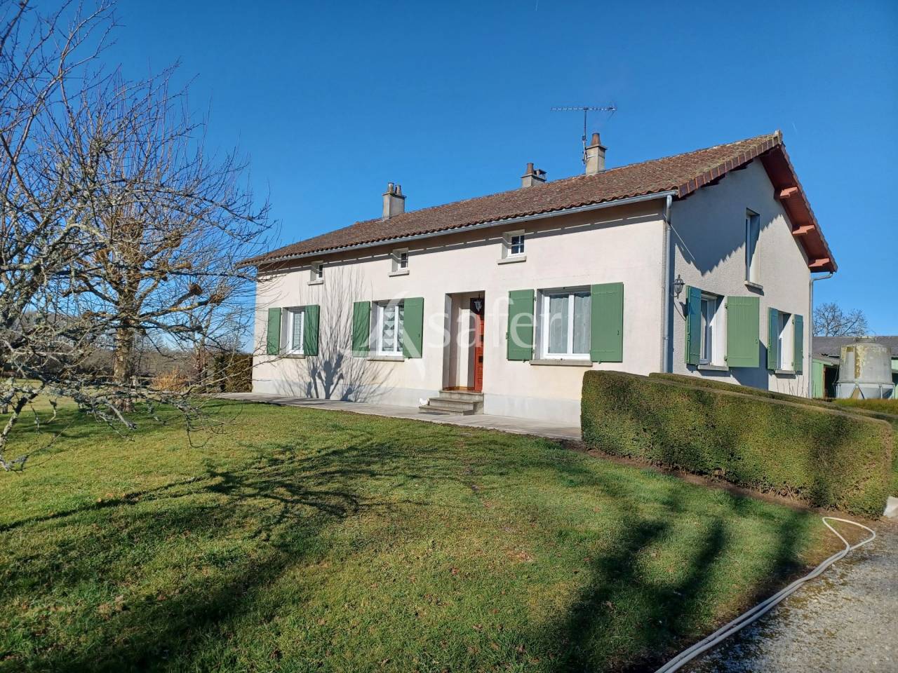 Explotaci&oacute;n ovina En venta Charente