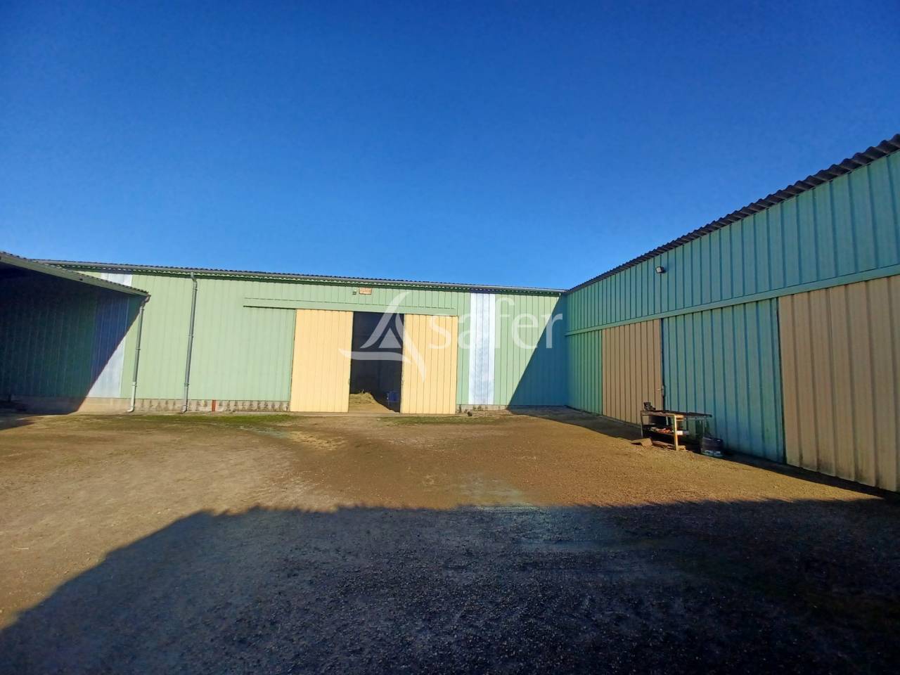 Explotaci&oacute;n ovina En venta Charente