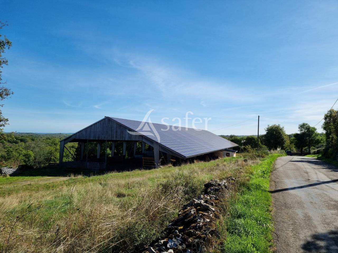 Explotaci&oacute;n agr&iacute;cola En venta Lot