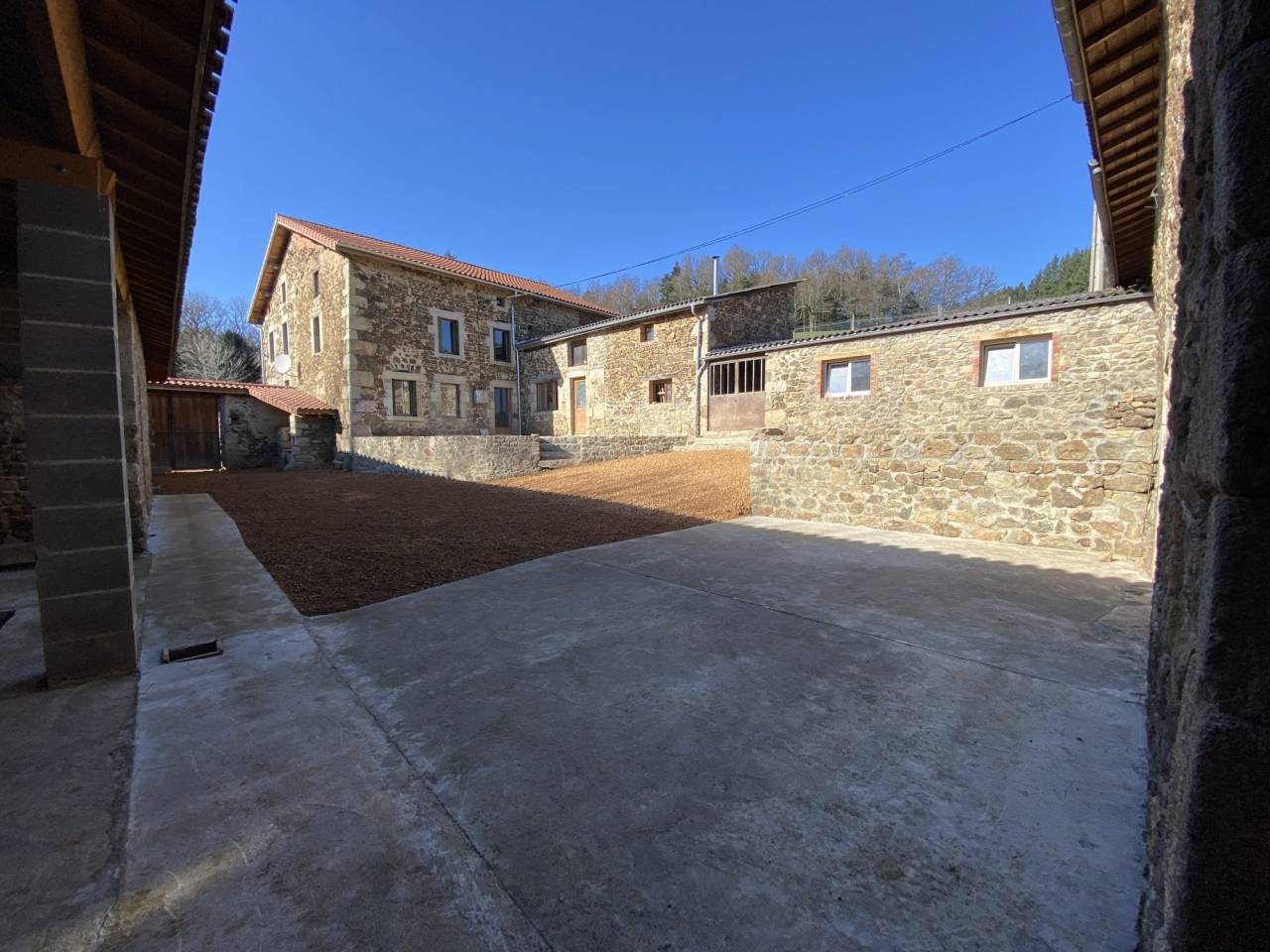 Albergue ecuestre En venta Puy-de-D&ocirc;me