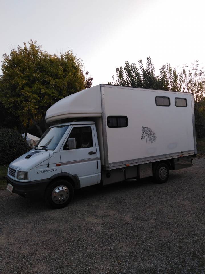 Furgoneta para caballos Fiat  Iveco 1989 De segunda mano