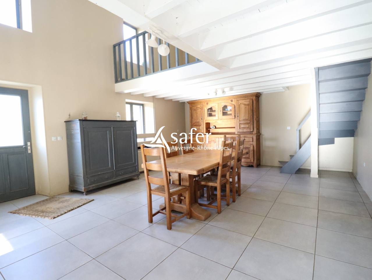 Explotaci&oacute;n porcina En venta Puy-de-D&ocirc;me