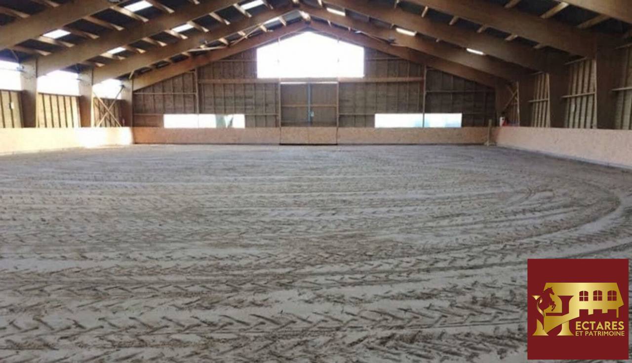 Cuadra de propietarios En venta Saona y Loira