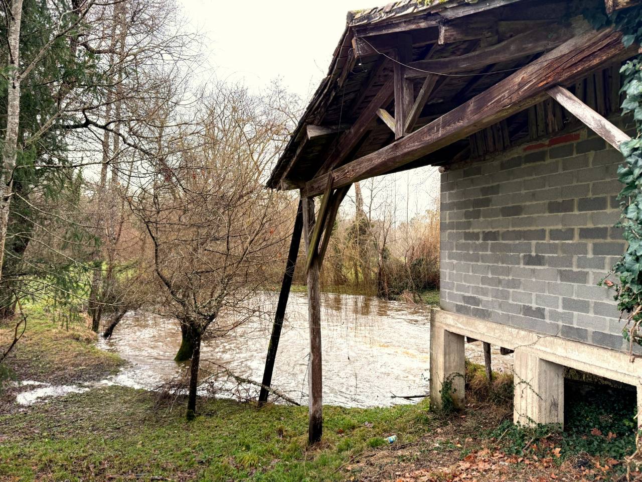 Propiedad ecuestre En venta Charente Mar&iacute;timo