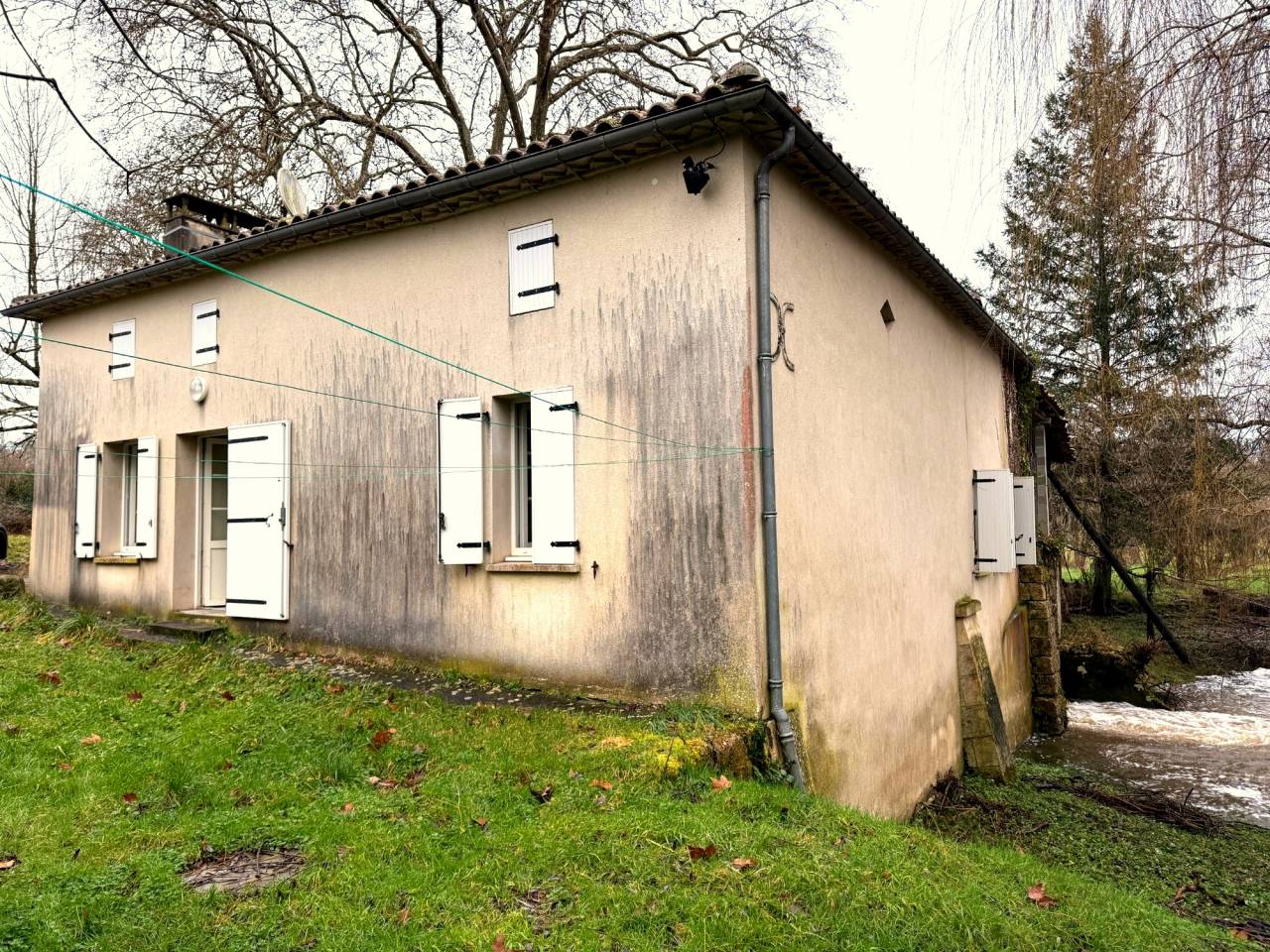 Propiedad ecuestre En venta Charente Mar&iacute;timo