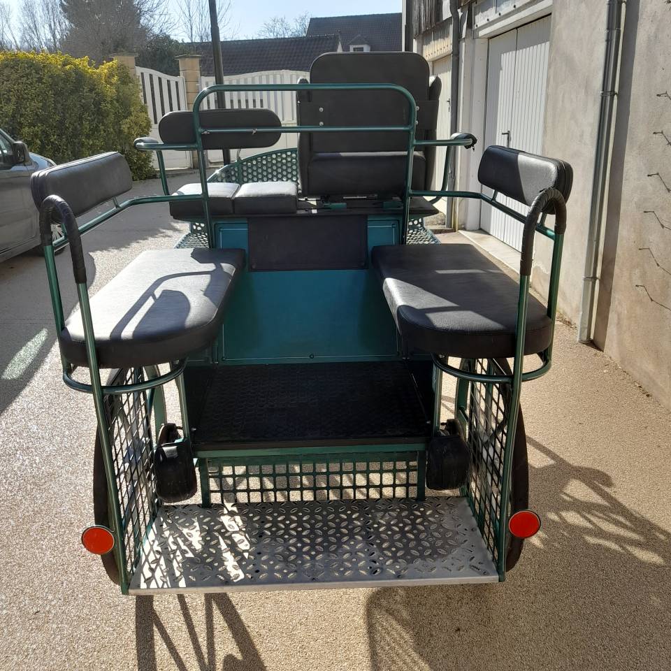 Coche enganches - Marat&oacute;n ocio - Otra marca -  