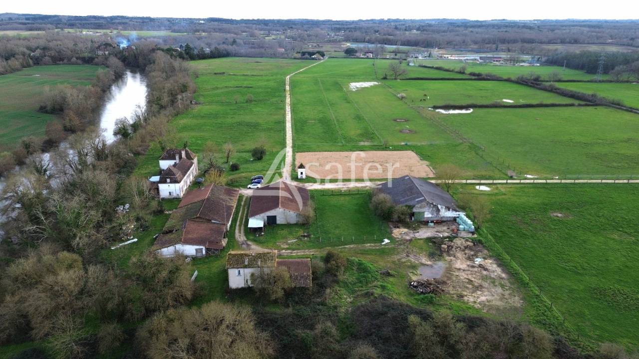 Propiedad ecuestre En venta Dordo&ntilde;a