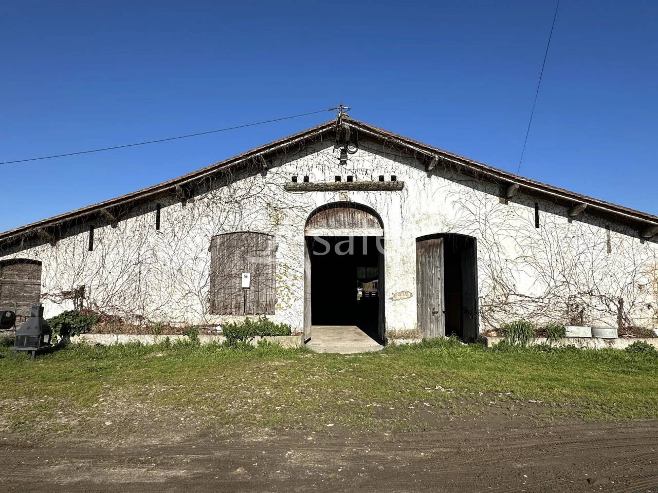 Propiedad ecuestre En venta Dordo&ntilde;a