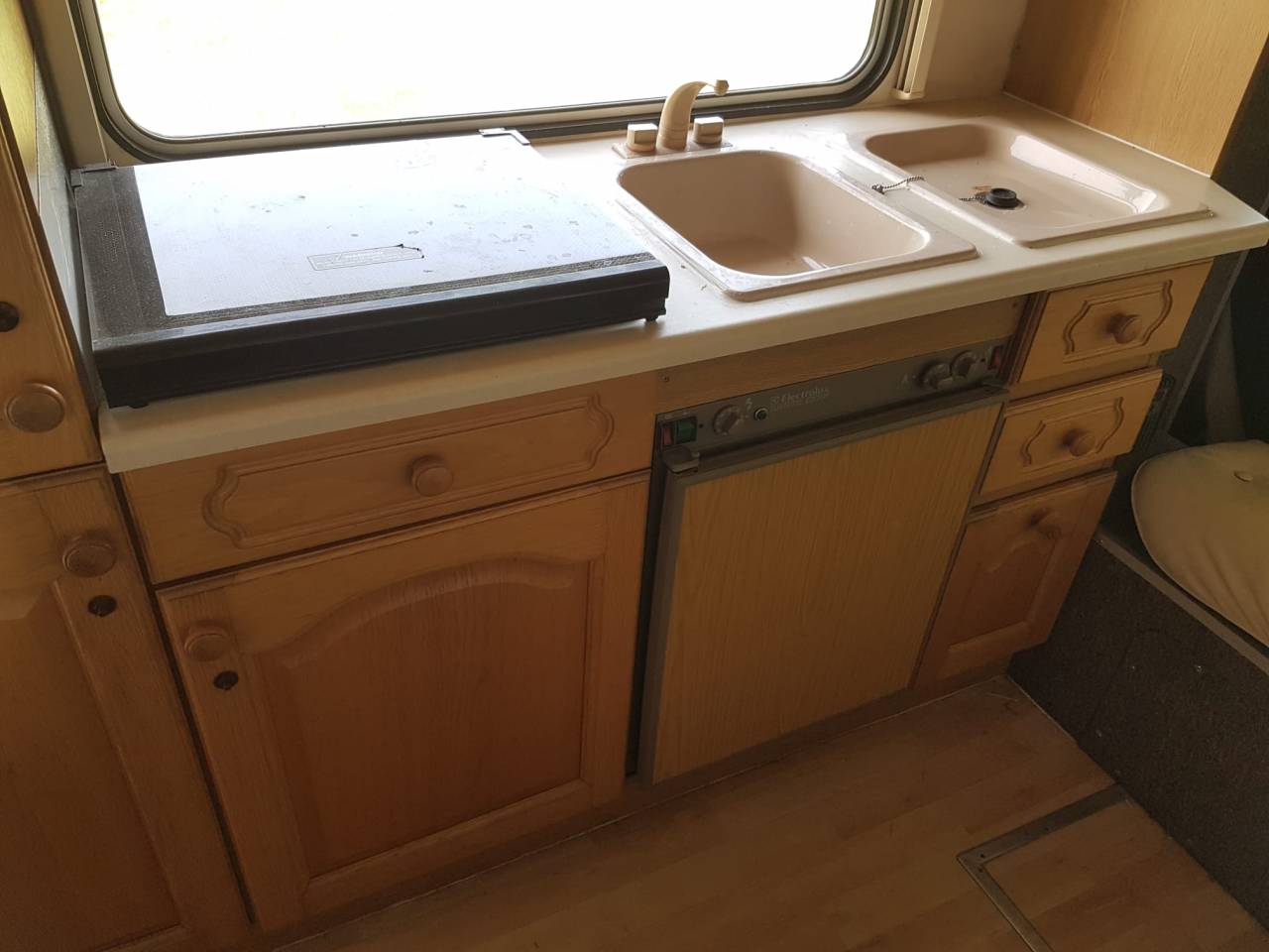 Cami&oacute;n para caballos Renault middlum 2006 De segunda mano