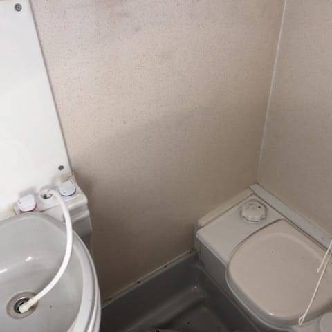 Cami&oacute;n para caballos Renault middlum 2006 De segunda mano