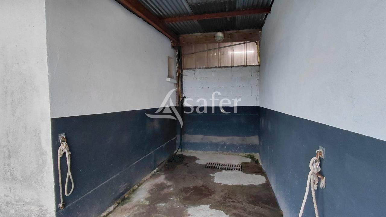 Propiedad ecuestre En venta Deux-S&egrave;vres