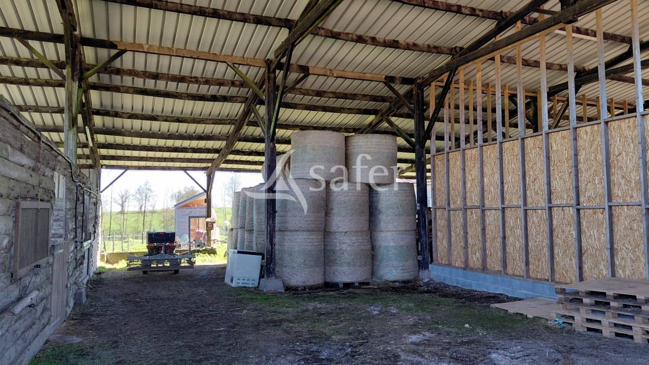 Propiedad ecuestre En venta Deux-S&egrave;vres