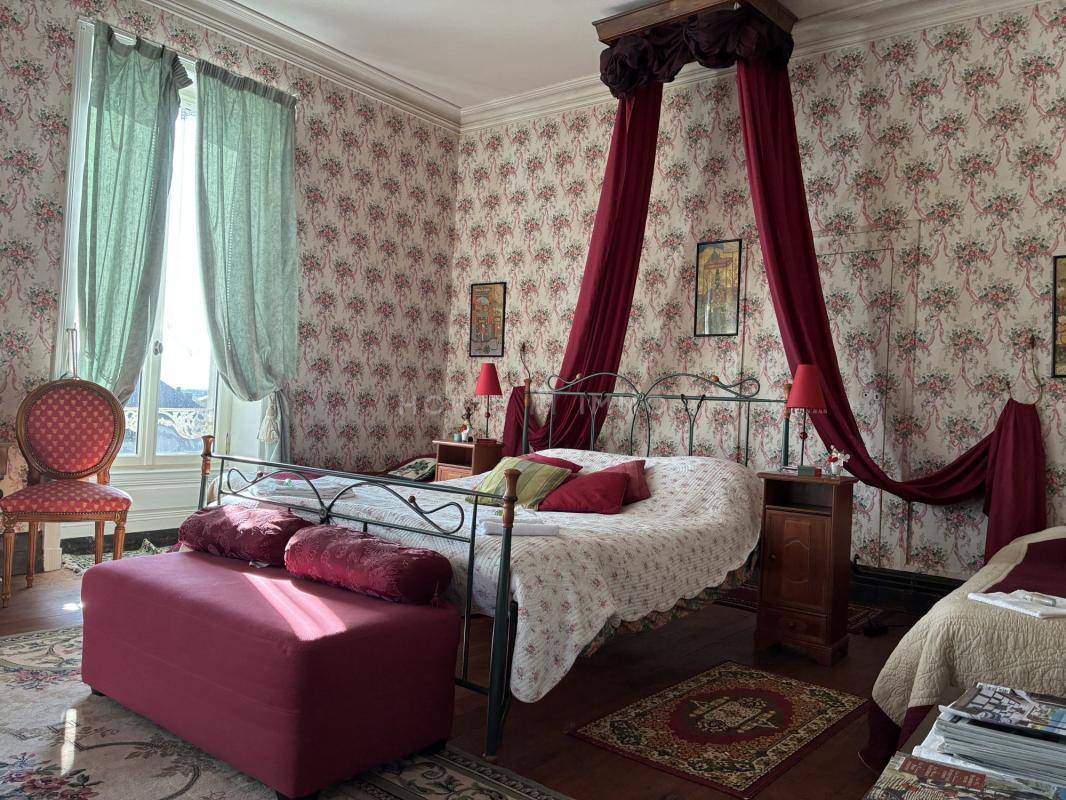 Bonita residencia ecuestre En venta Vend&eacute;e