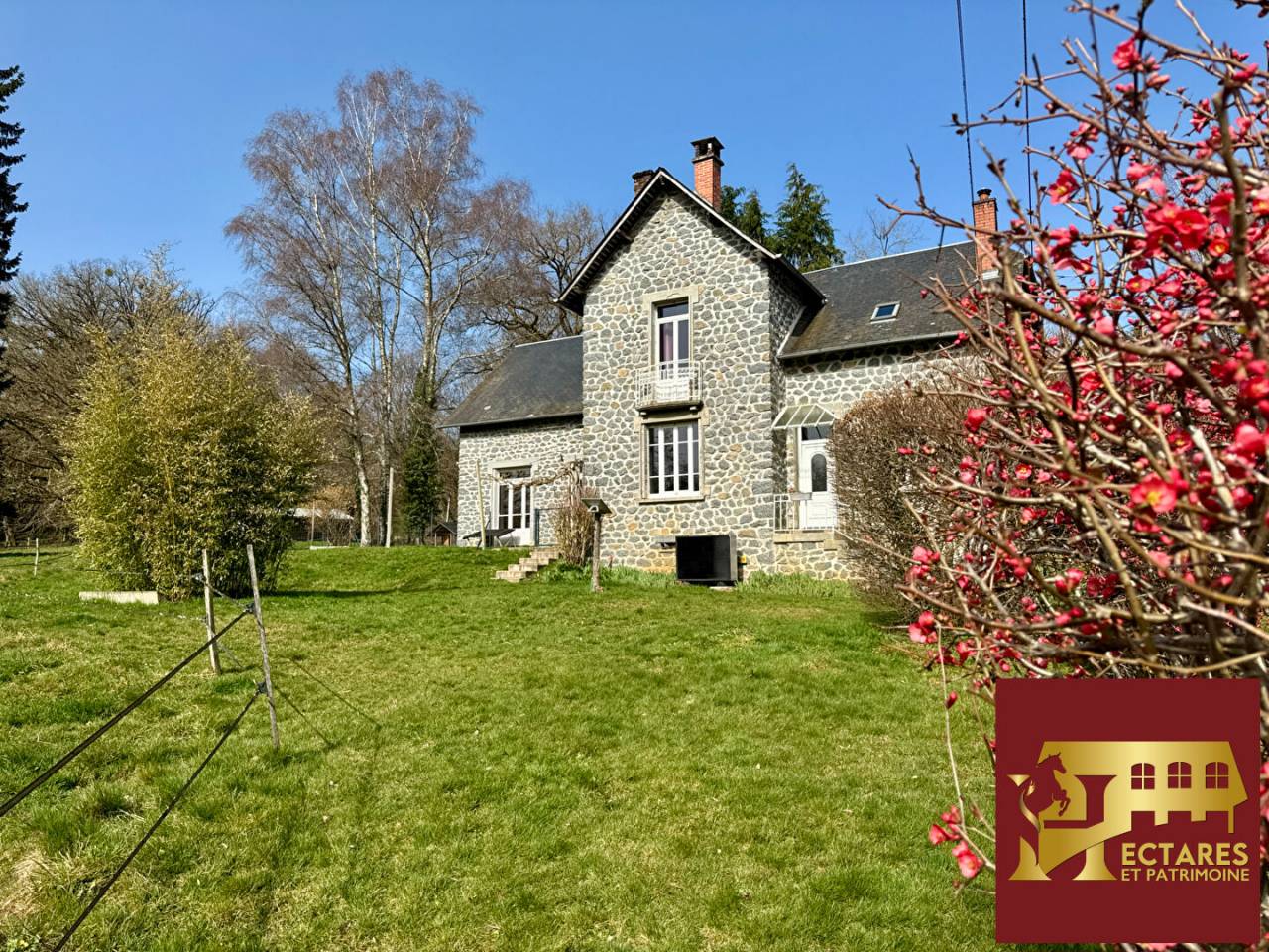 Propiedad ecuestre En venta Corr&egrave;ze