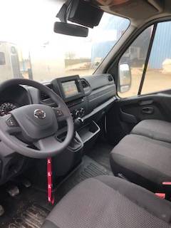 Furgoneta para caballos Renault MASTER 2021 Nuevo