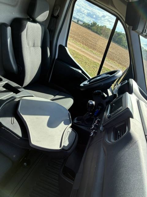 Furgoneta para caballos Renault MASTER 2021 Nuevo