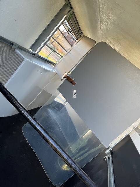 Van caballos Fautras VICTORIUS 3 3 Caballos 2021 De segunda mano