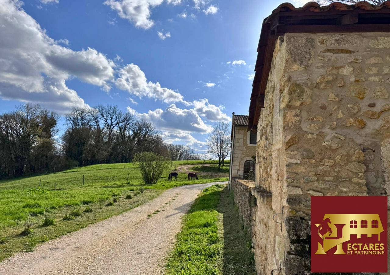 Propiedad ecuestre En venta Dordo&ntilde;a