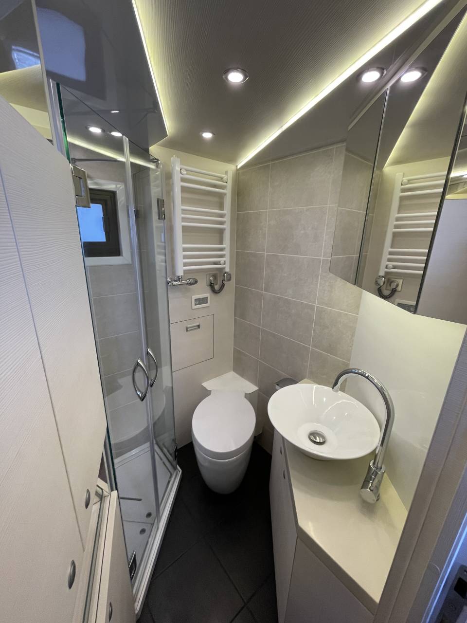 Cami&oacute;n para caballos STX FH540 2017 De segunda mano