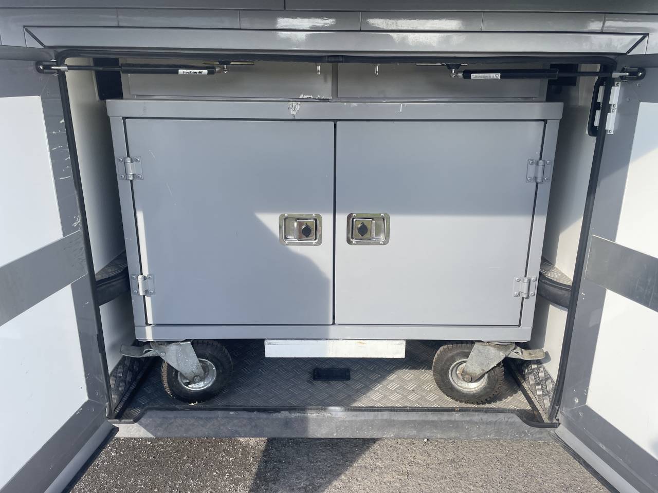 Cami&oacute;n para caballos STX FH540 2017 De segunda mano