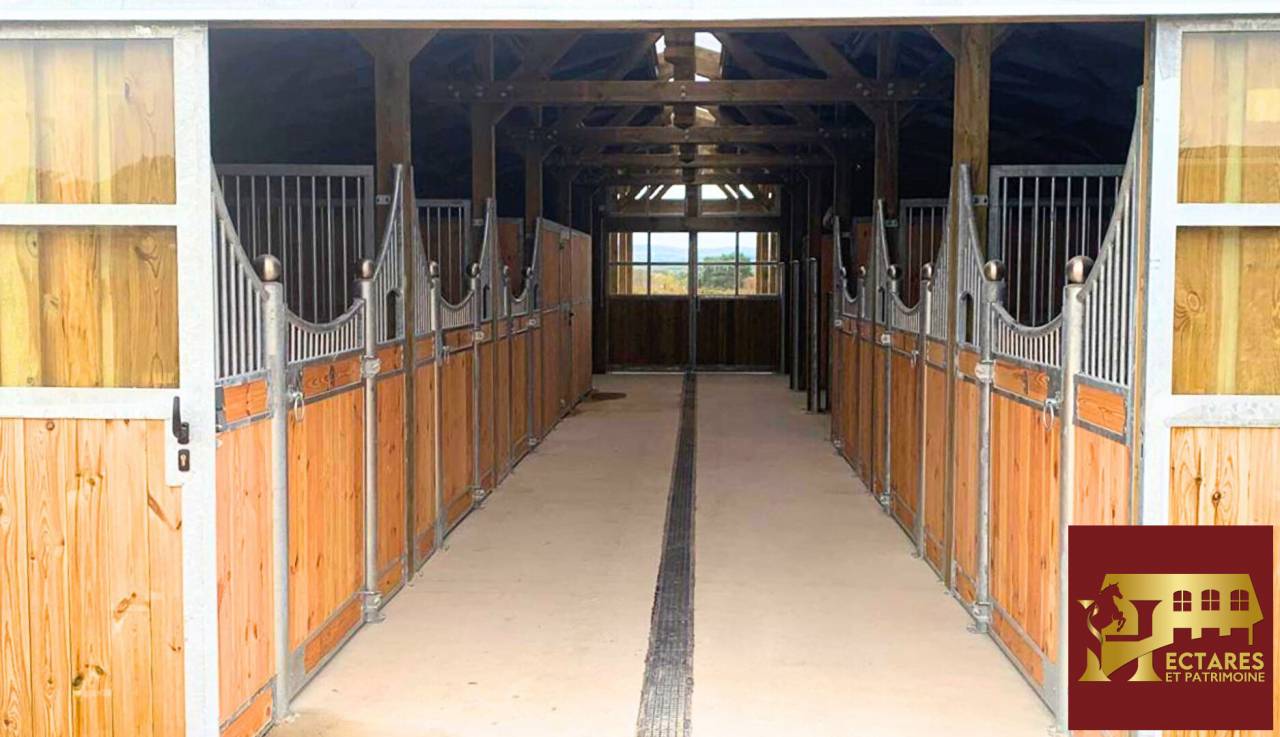 Propiedad ecuestre En venta Saona y Loira