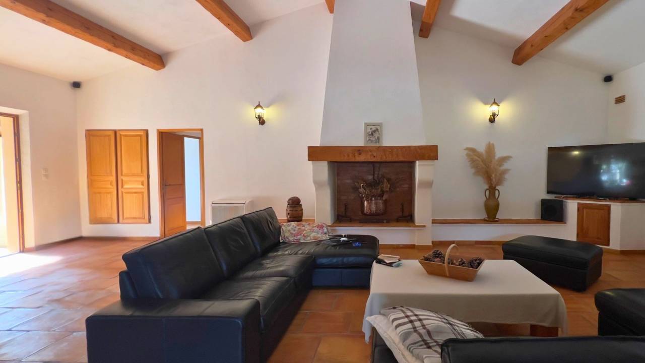 Bonita residencia ecuestre En venta Var