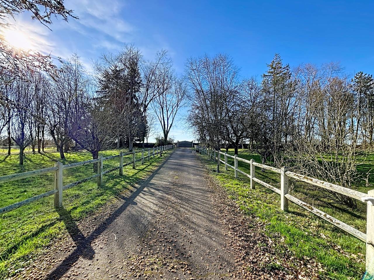 Bonita residencia ecuestre En venta Ain