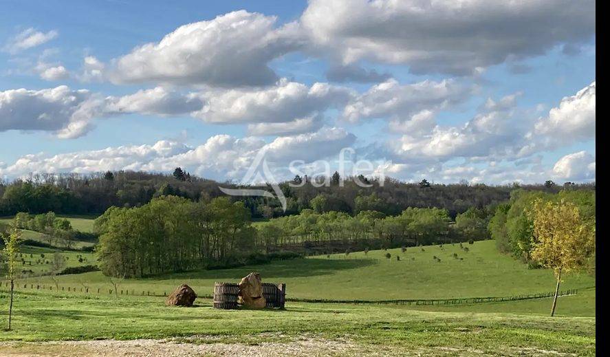 Explotaci&oacute;n agr&iacute;cola En venta Dordo&ntilde;a