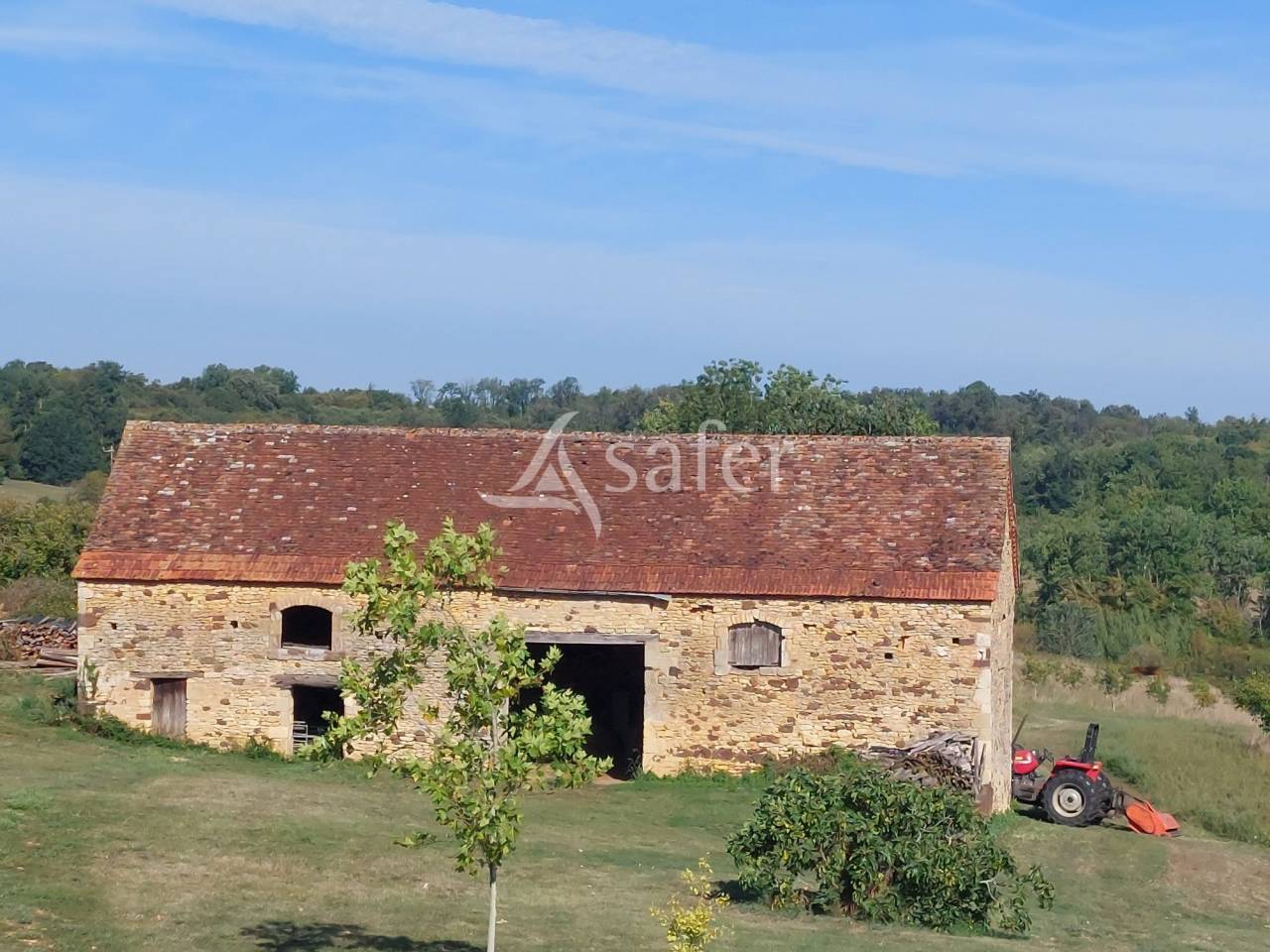 Explotaci&oacute;n agr&iacute;cola En venta Dordo&ntilde;a