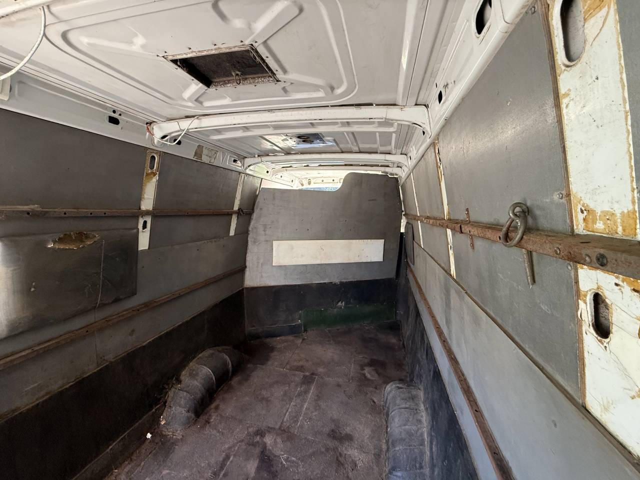 Furgoneta para caballos Iveco Daily 2007 De segunda mano