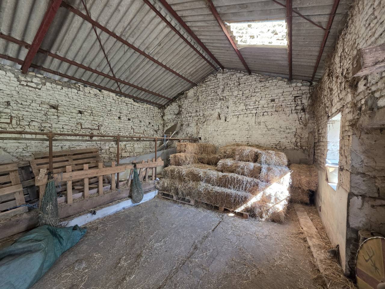 Bonita residencia ecuestre En venta Charente Mar&iacute;timo