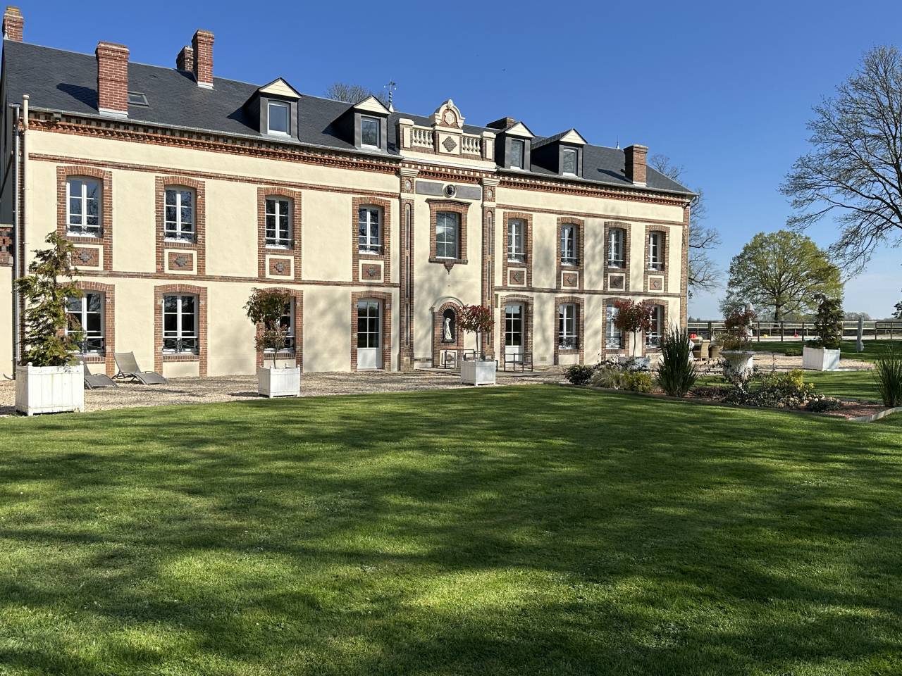 Bonita residencia ecuestre En venta Eure