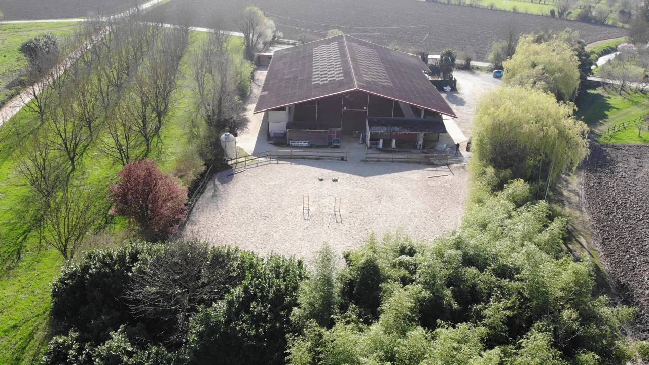 Poniclub En venta Is&egrave;re