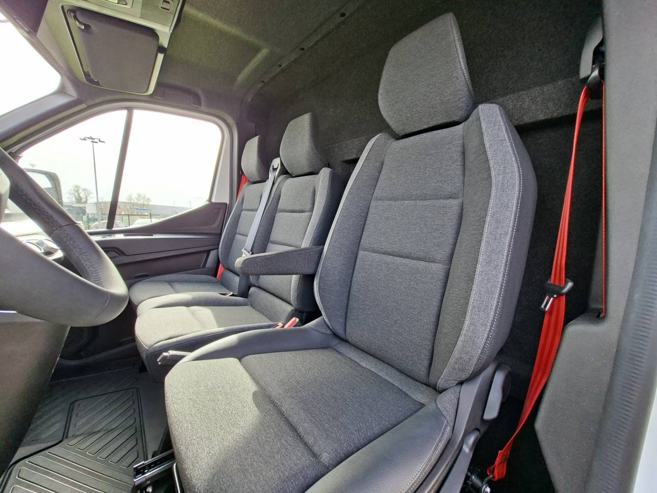 Furgoneta para caballos Ameline HARAS  2026 Nuevo