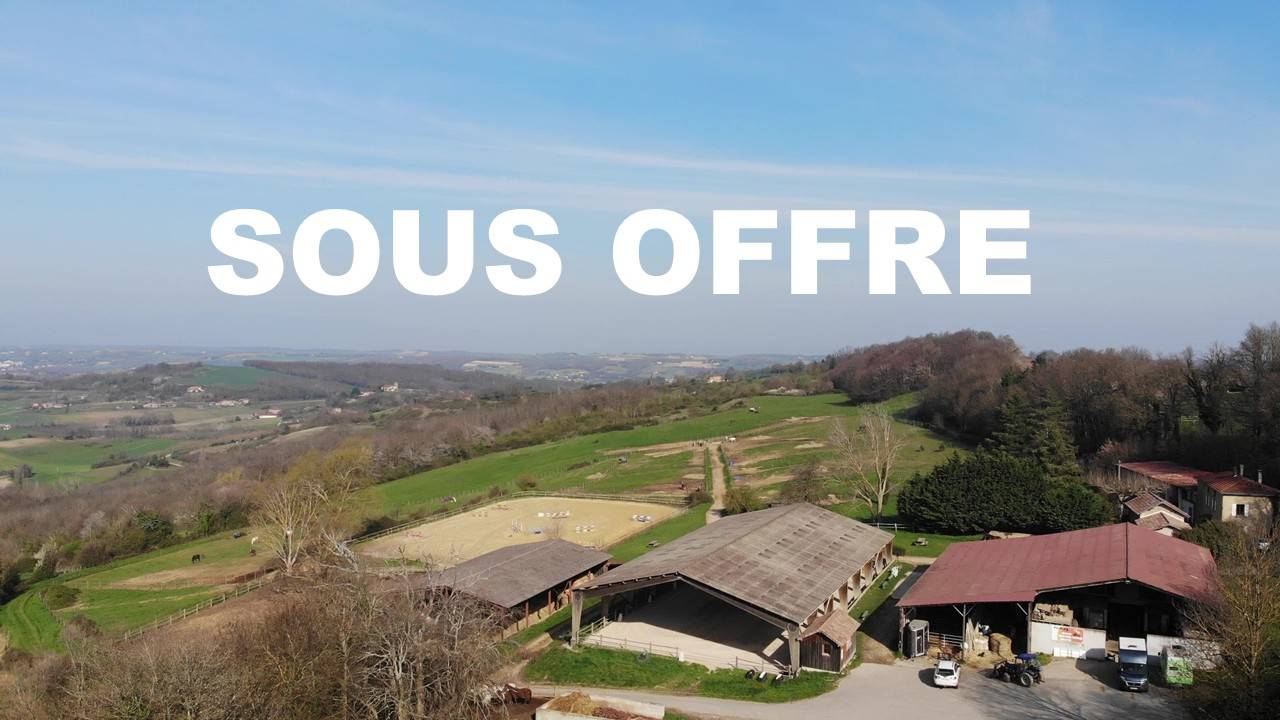 Propiedad ecuestre En venta Dr&ocirc;me