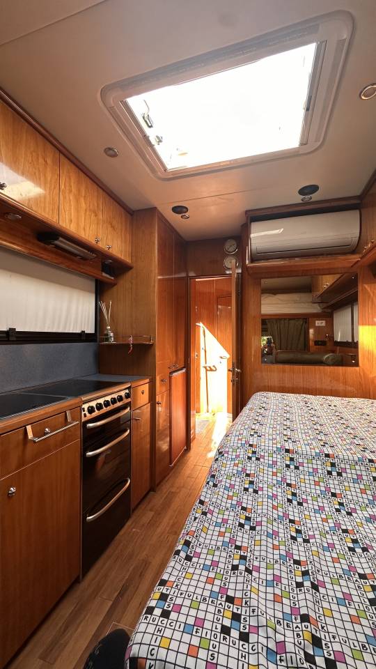 Furgoneta para caballos Oakley IVECO  2005 De segunda mano