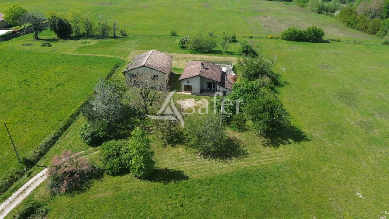 Explotaci&oacute;n agr&iacute;cola En venta Gironda